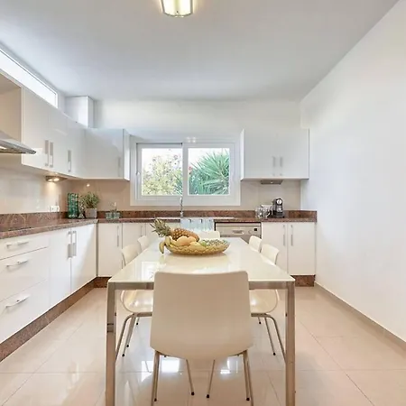 Villa Julieta 2km From Ibiza Town And 1km From Talamanca Santa Eularia des Riu
