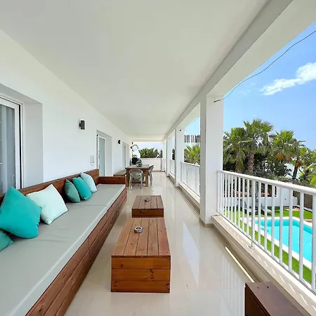 Julieta 2km From Ibiza Town And 1km From Talamanca Villa