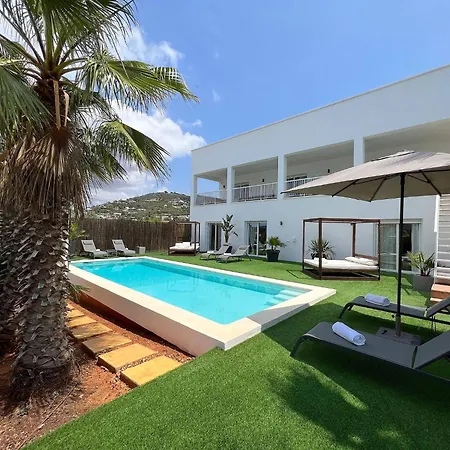 Julieta 2km From Ibiza Town And 1km From Talamanca *