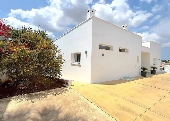 Julieta - Ibiza Ciudad