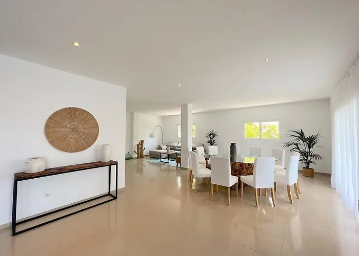 Julieta - Ibiza Ciudad