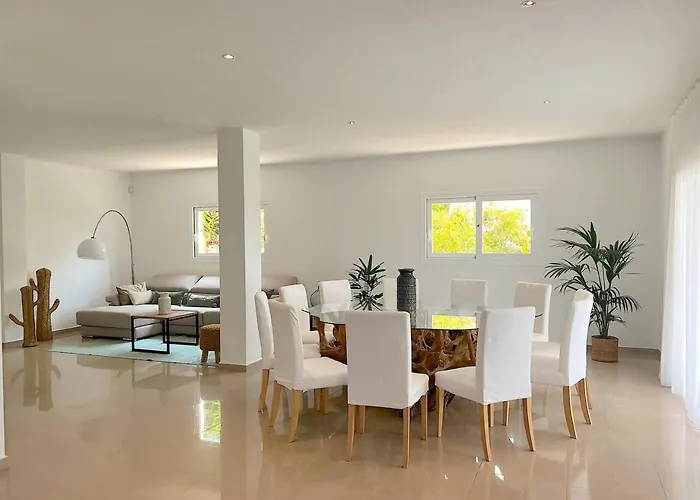 Julieta - Ibiza Ciudad