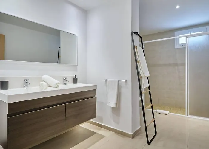 Julieta - Ibiza Ciudad *